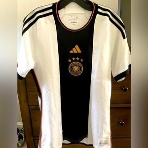 2022-23 Men’s Adidas Germany National Team Home Soccer Jersey Sz Med